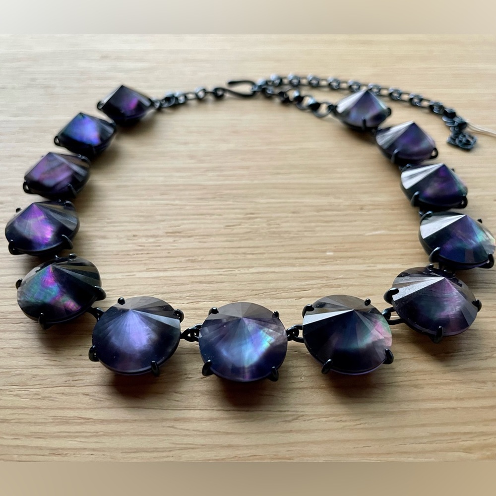 NWT Kendra Scott Navy Gunmetal Jolie Statement Necklace.